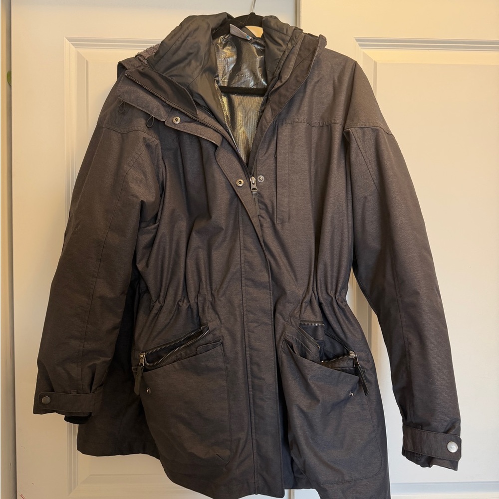 Columbia Women's Charcoal Ski Jacket